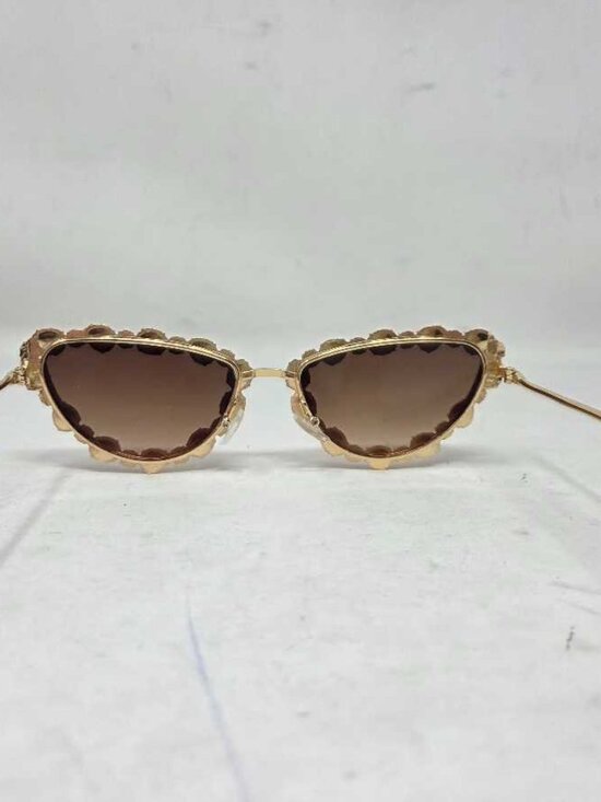 NWOT Anthropologie rhinestone deco wide sunglasses - Picture 7 of 10